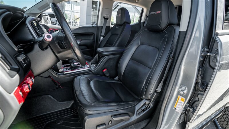 Used 2020 Chevrolet Colorado ZR2 w/ ZR2 Dusk Special Edition AWD/4WD image 12