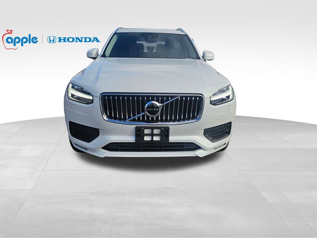 Used 2021 Volvo XC90 T5 Momentum w/ Climate Package image 2