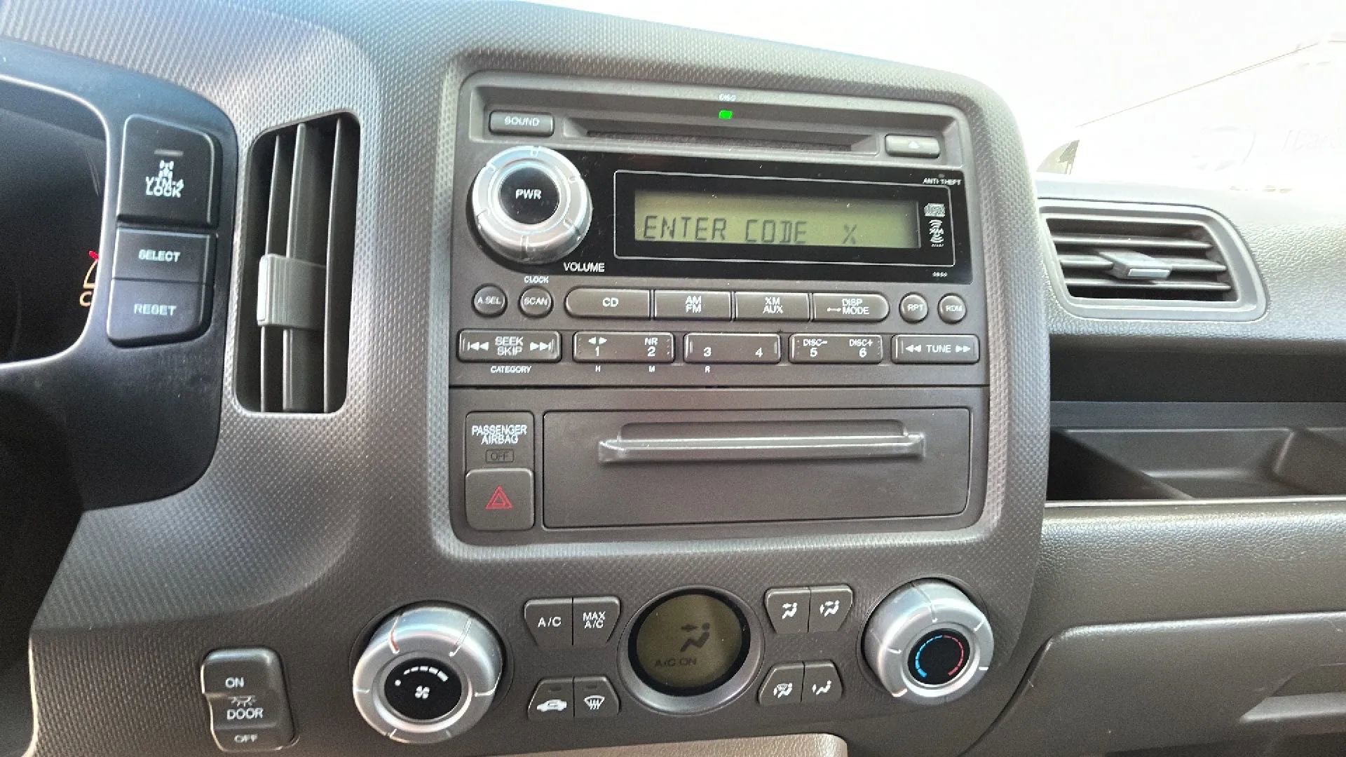 Used 2007 Honda Ridgeline RT image 23