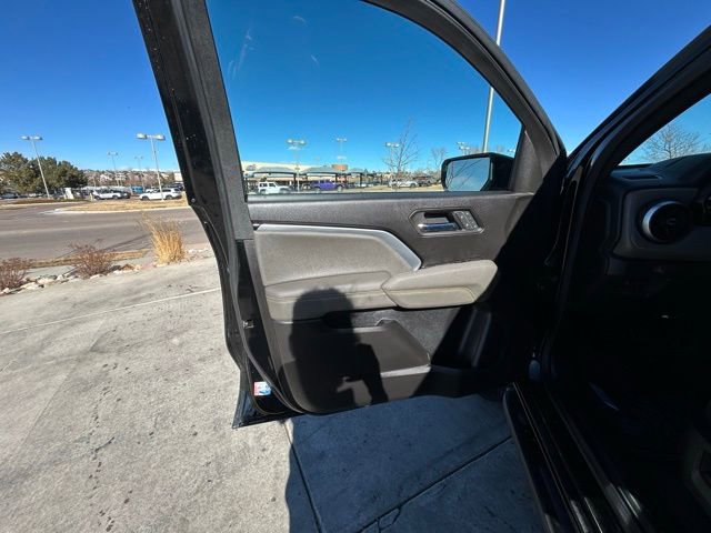 Used 2026 Chevrolet Colorado ZR2 w/ Technology Package image 11