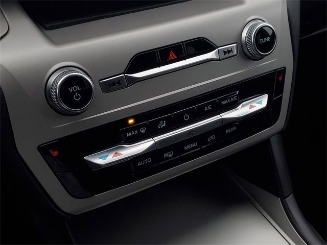 Certified 2023 Ford Explorer XLT image 22