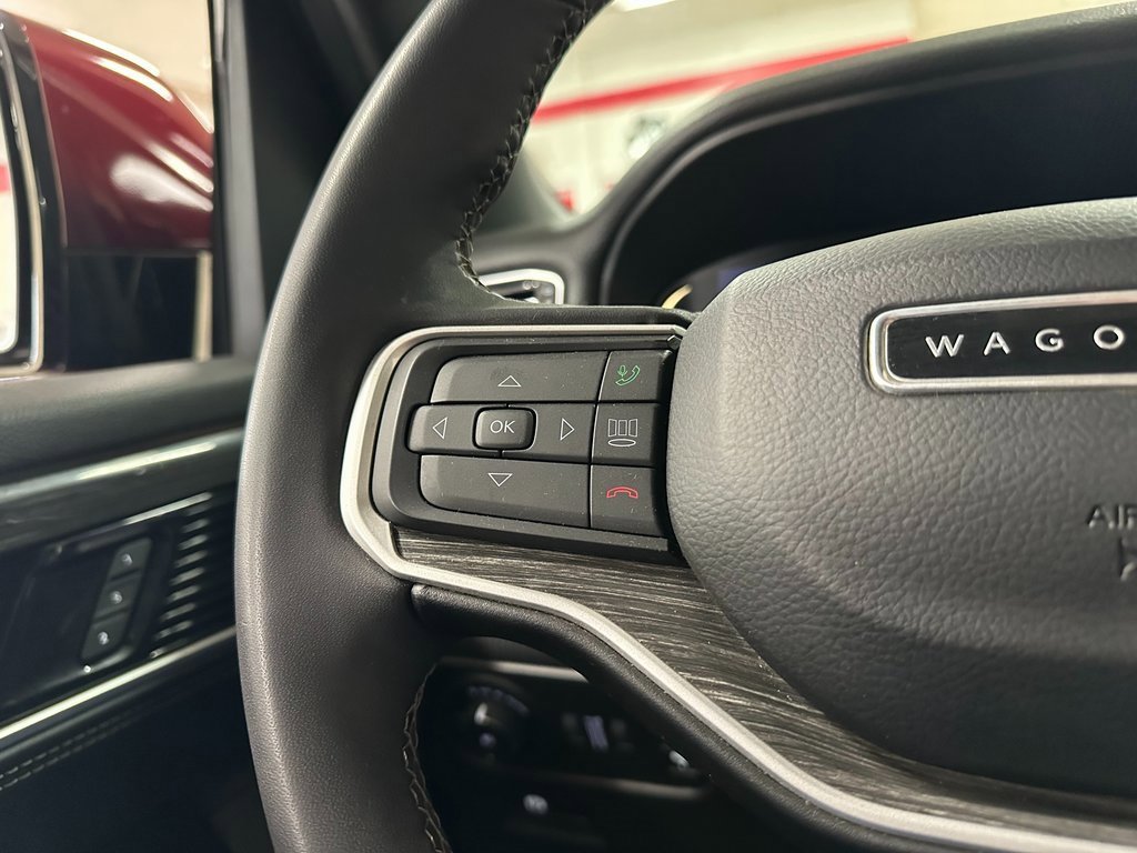 Used 2022 Jeep Wagoneer Series II image 18