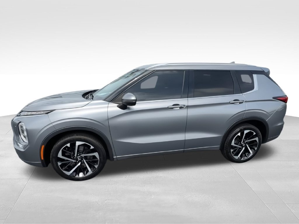 Used 2022 Mitsubishi Outlander SEL AWD/4WD image 5