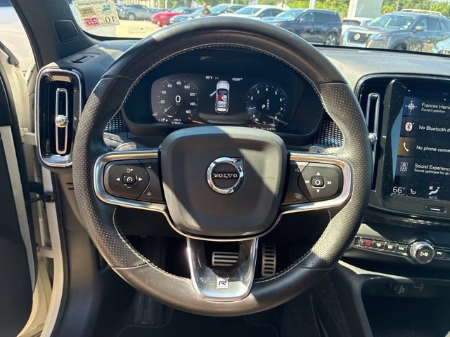 Used 2020 Volvo XC40 T5 R-Design w/ Protection Package Premier AWD/4WD image 23