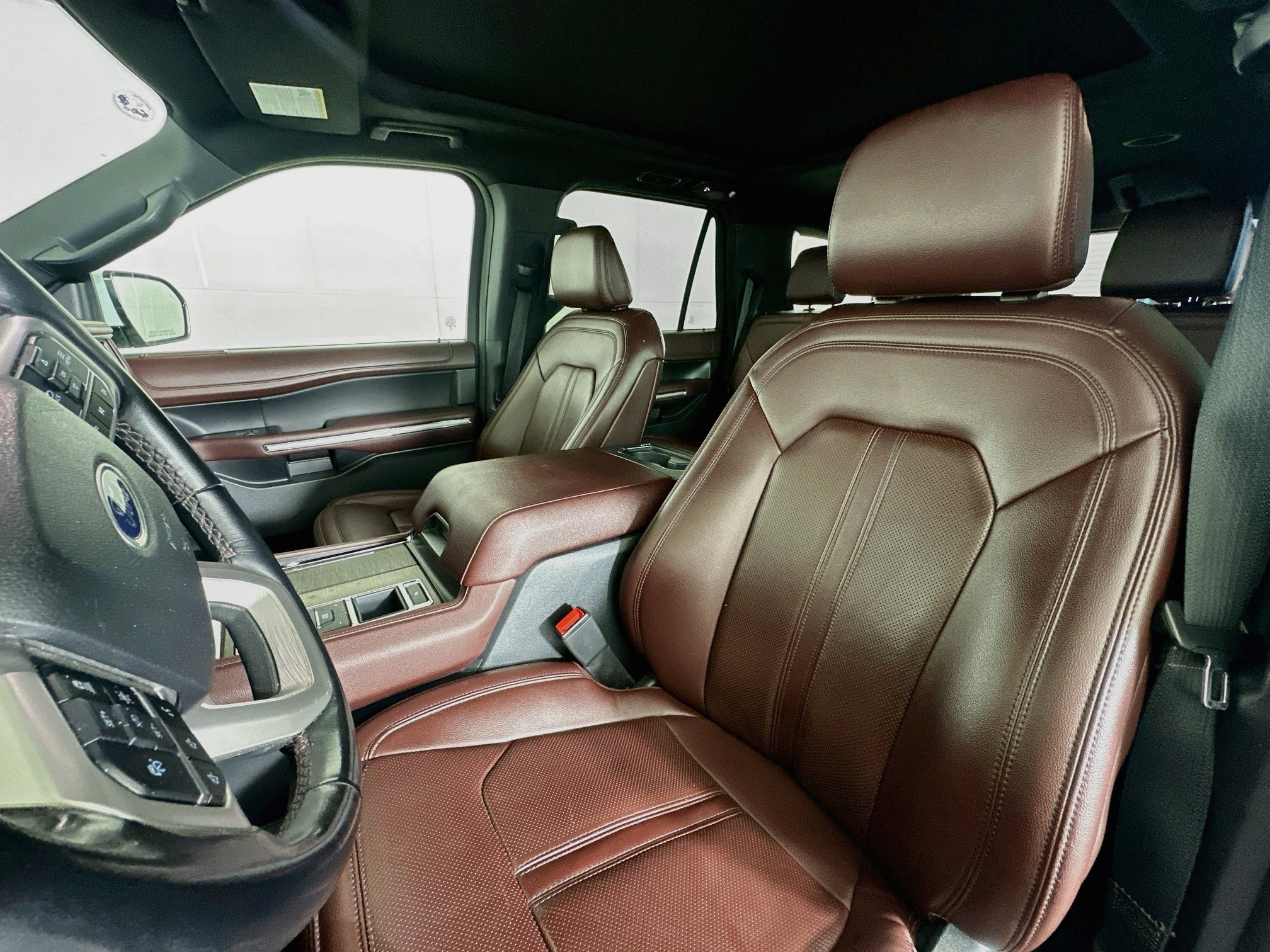 Used 2024 Ford Expedition Limited RWD image 13