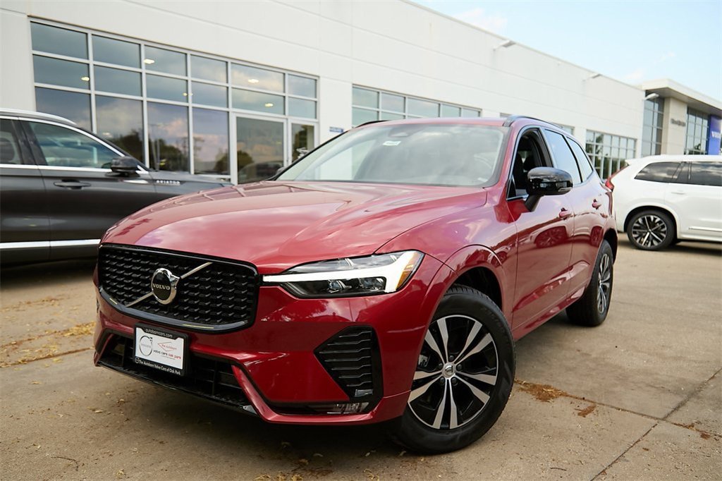 New 2025 Volvo XC60 B5 Core w/ Protection Package Premier