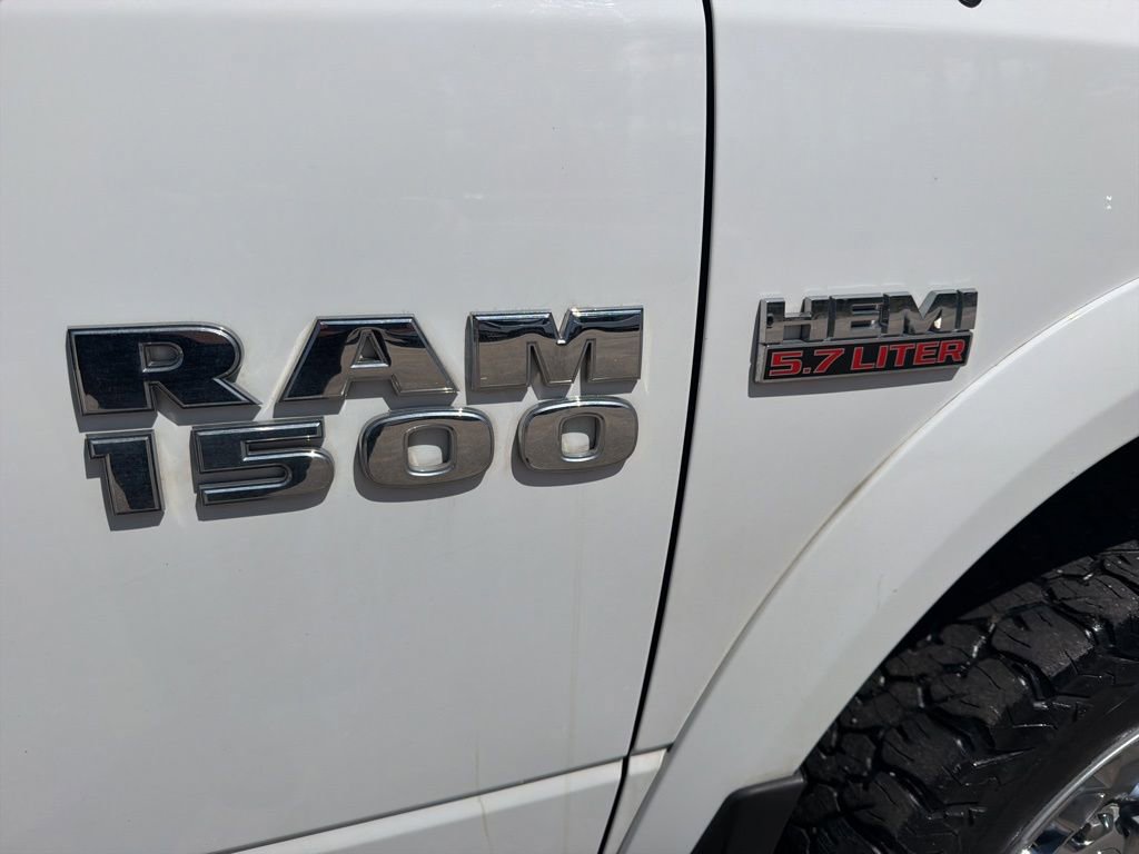 Used 2017 RAM 1500 Laramie image 33