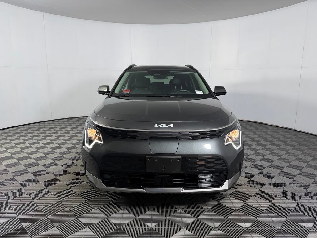 Used 2024 Kia Niro Wind FWD image 2