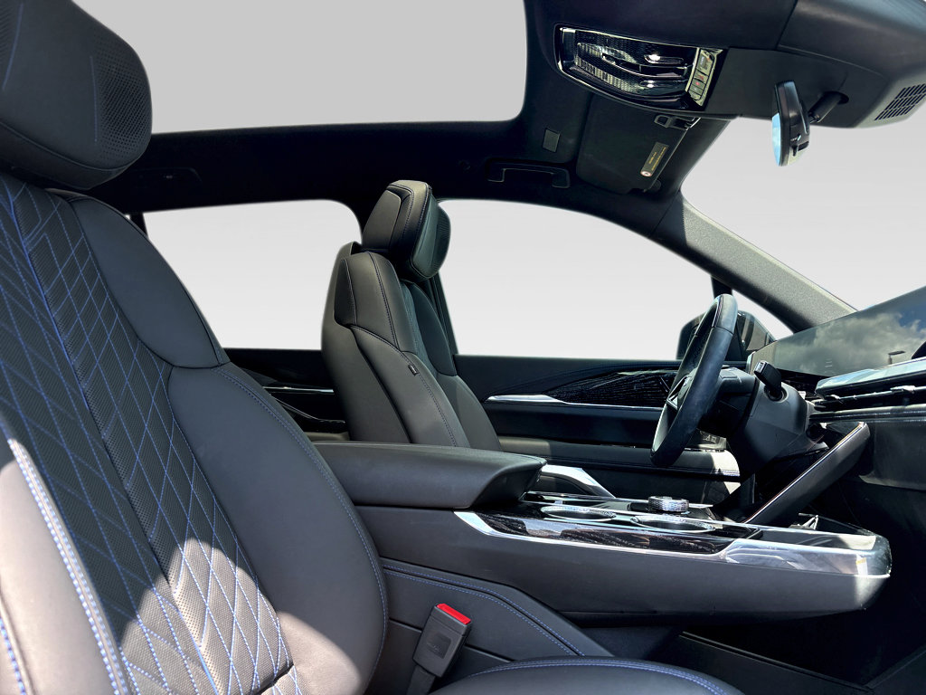 New 2025 Cadillac Escalade IQ Sport 1 w/ LPO, ONYX Package image 11