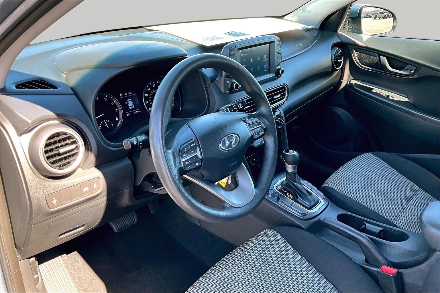 Used 2019 Hyundai Kona SE FWD image 12