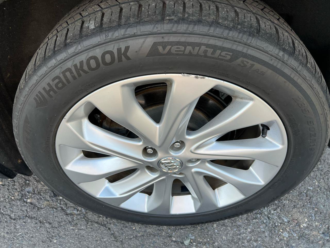 Used 2016 Buick Envision Premium AWD/4WD image 9