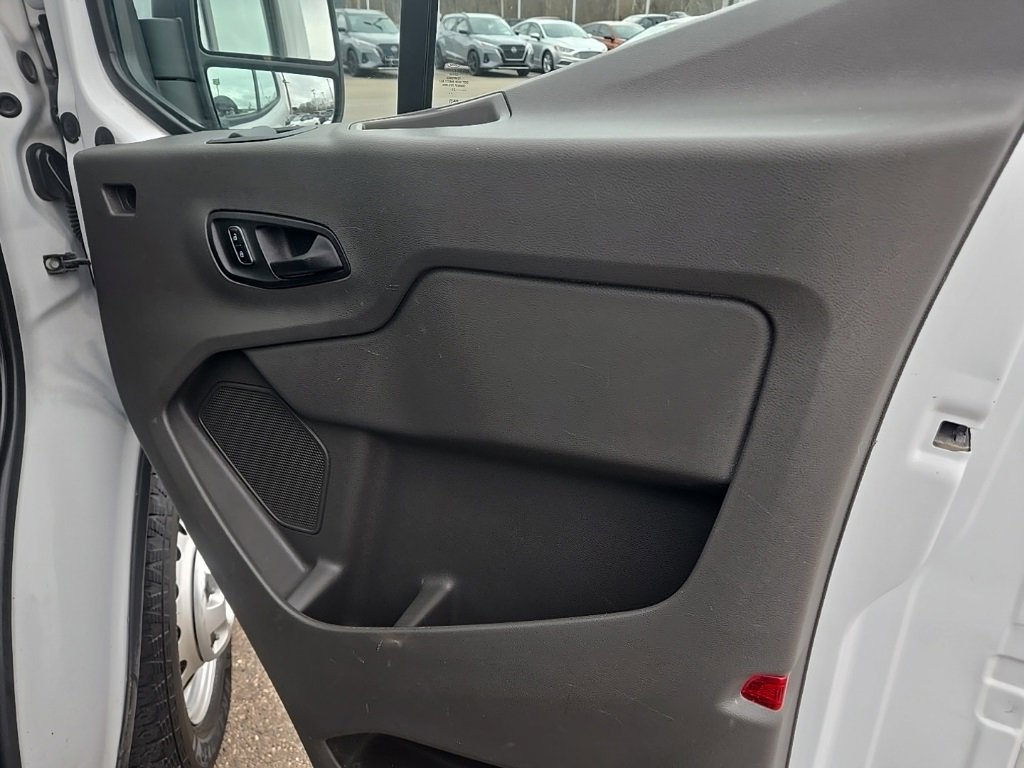 Used 2023 Ford Transit 250 Low Roof AWD w/ Exterior Upgrade Package image 21