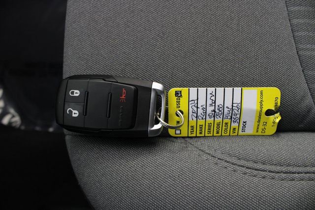 Used 2024 RAM 2500 Big Horn w/ Bed Utility Group image 7