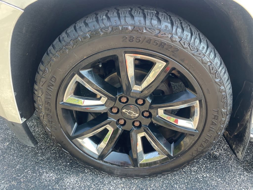 Used 2015 Chevrolet Suburban LTZ AWD/4WD image 49