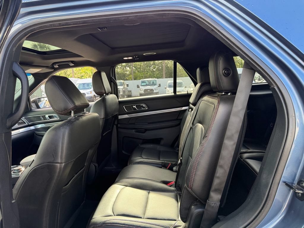 Used 2018 Ford Explorer Sport w/ Equipment Group 401A AWD/4WD image 12