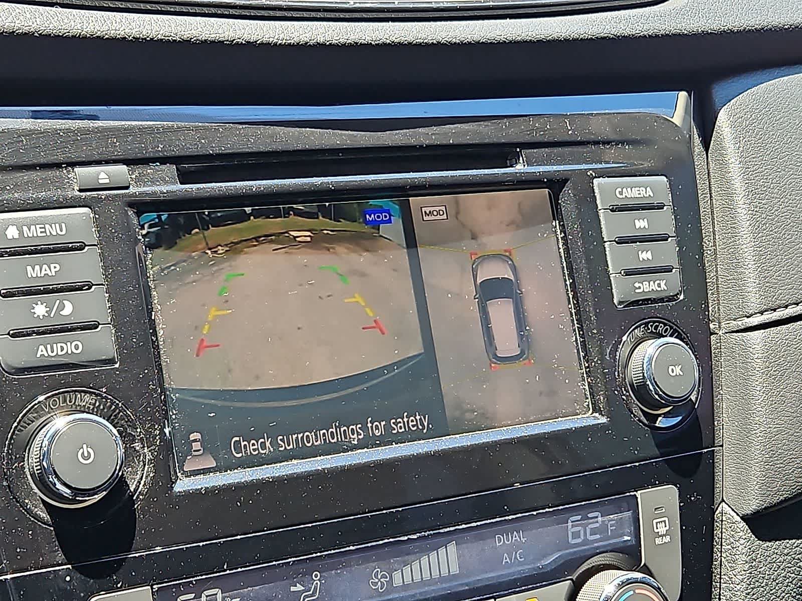 Used 2018 Nissan Rogue SV w/ Premium Package FWD image 21