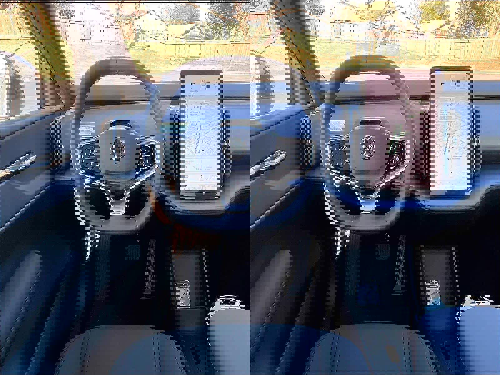 New 2026 Volvo EX30 Ultra w/ Climate Package image 15