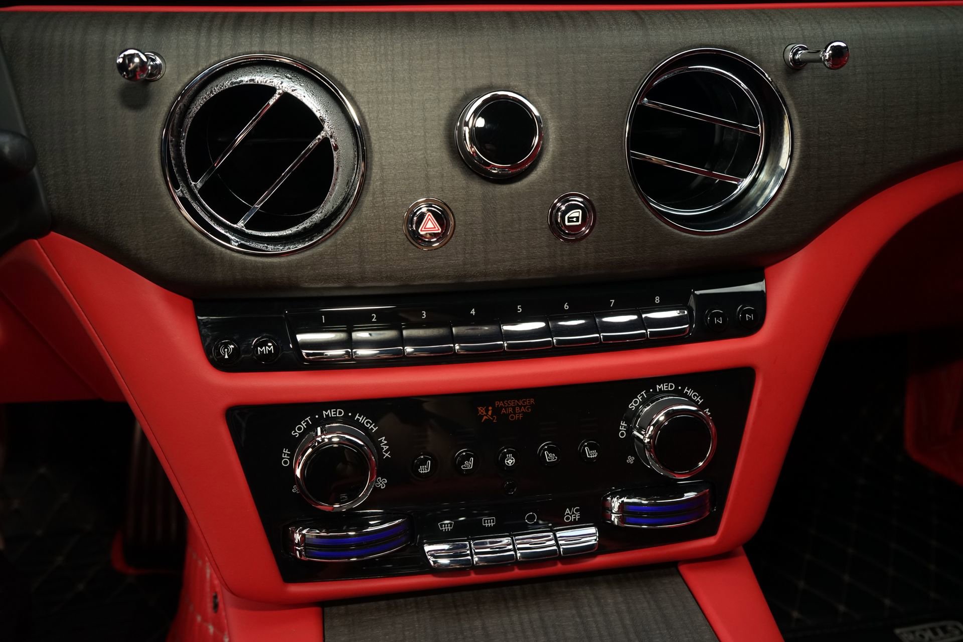 Used 2025 Rolls-Royce Ghost AWD/4WD image 21