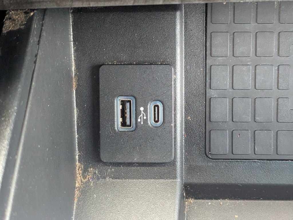 Used 2020 Ford Expedition Limited w/ Equipment Group 301A RWD image 20