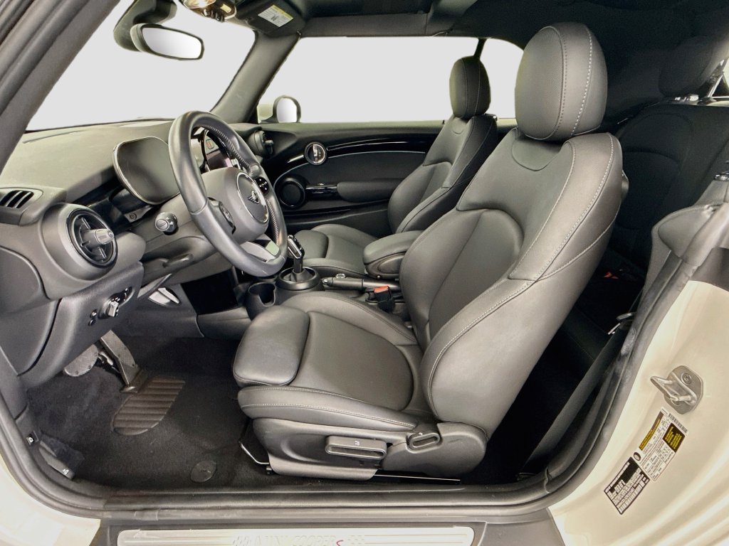 Certified 2024 MINI Cooper S FWD image 21