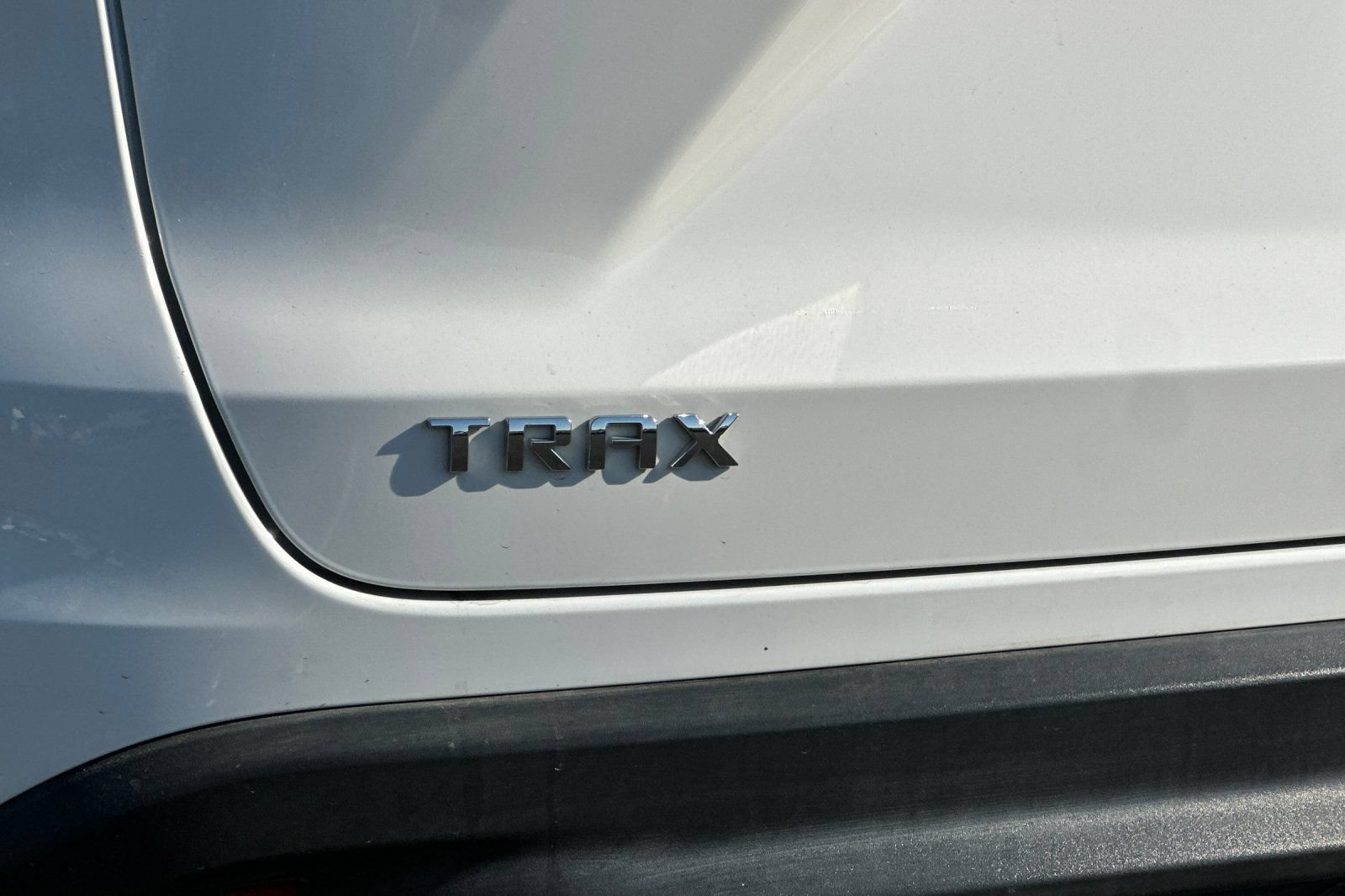 Used 2024 Chevrolet Trax LS FWD image 26