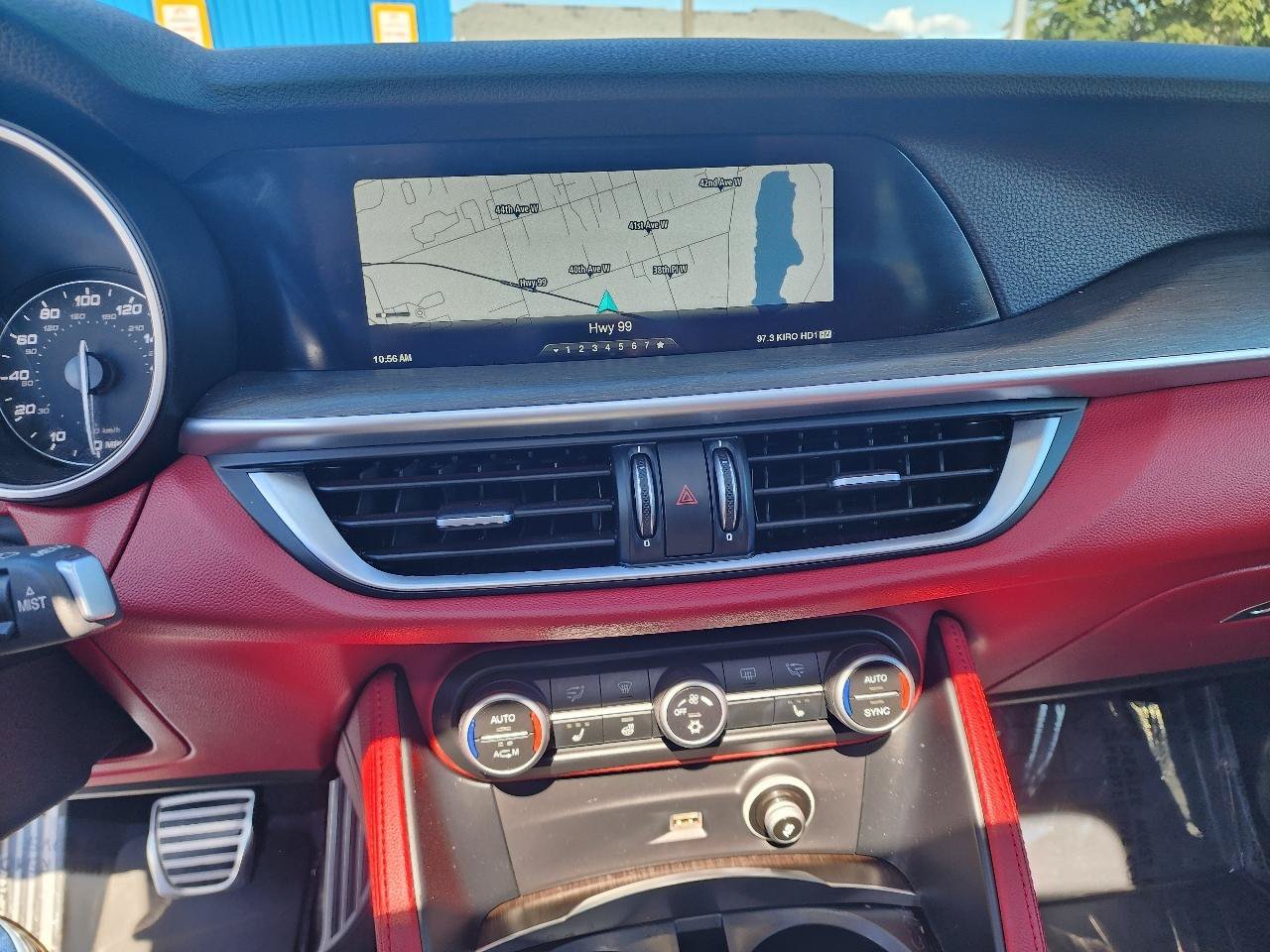 Used 2018 Alfa Romeo Stelvio Ti Sport AWD/4WD image 21