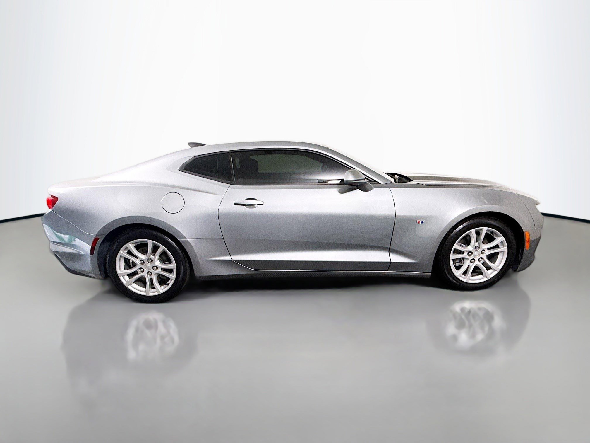 Used 2023 Chevrolet Camaro LS RWD image 11