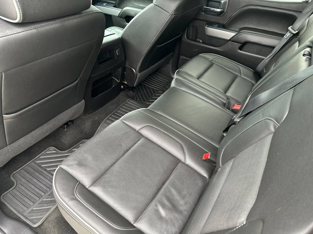Used 2018 Chevrolet Silverado 1500 High Country AWD/4WD image 11