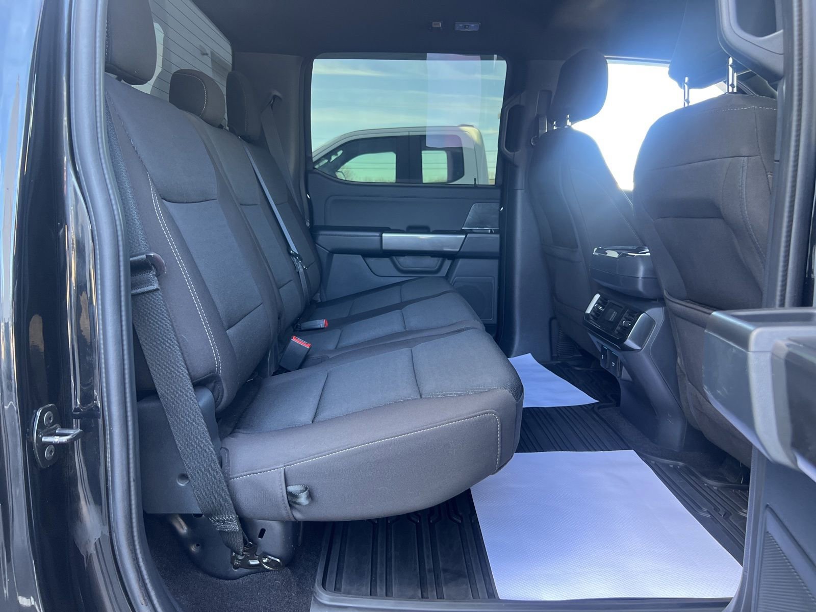 Used 2022 Ford F150 XLT w/ Equipment Group 302A High AWD/4WD image 31