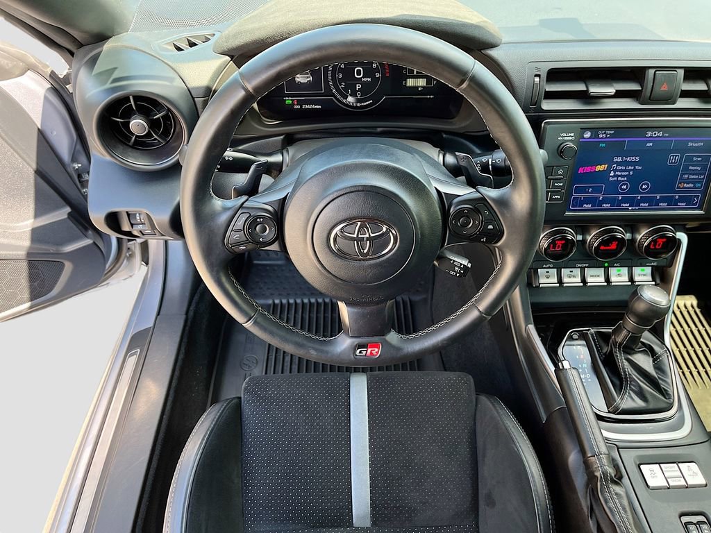 Used 2023 Toyota GR86 Premium w/ ALL Weather Mat Package (TMS) image 20