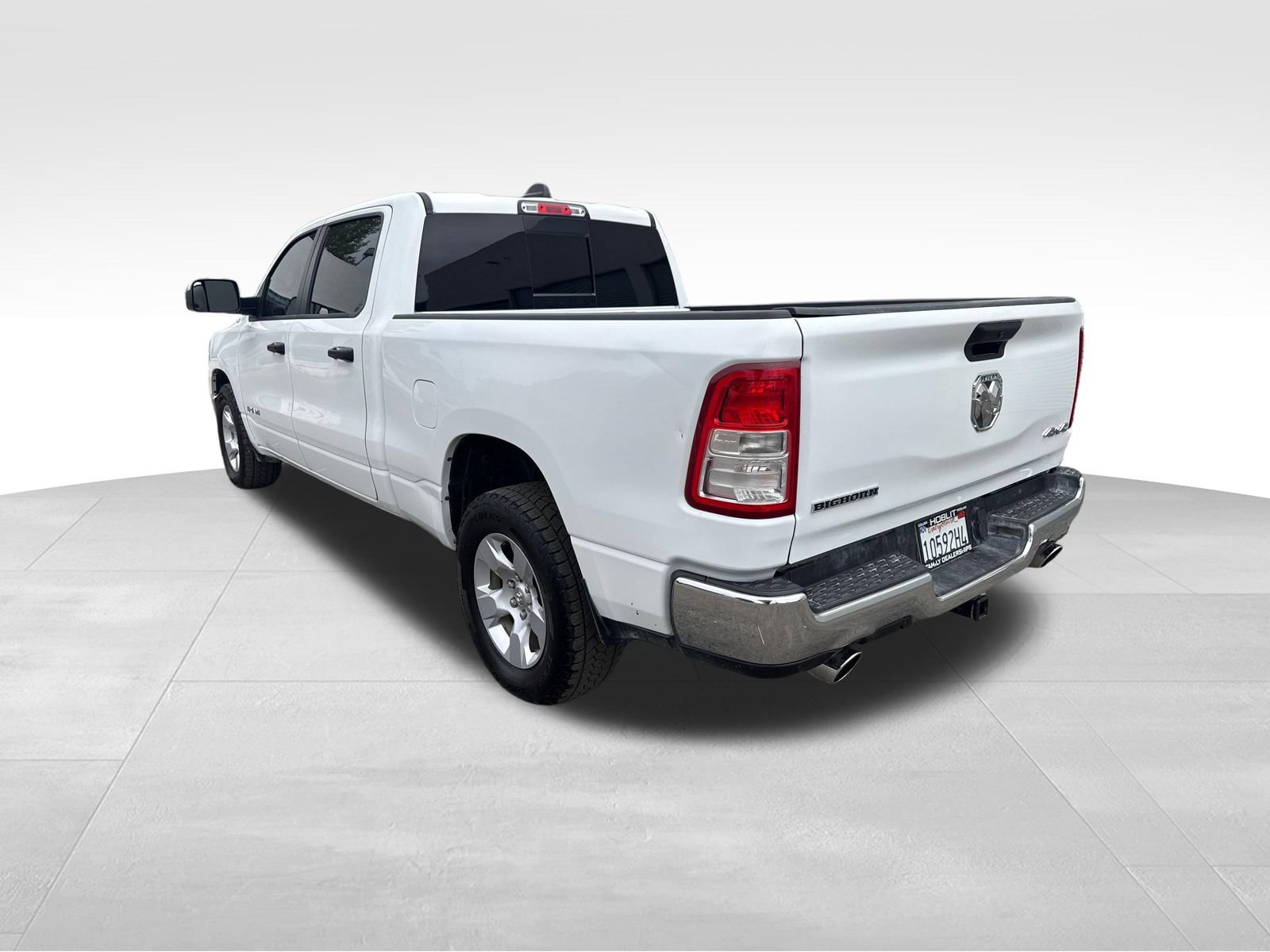 Used 2023 RAM 1500 Big Horn AWD/4WD image 3