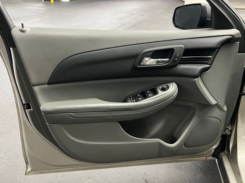 Used 2016 Chevrolet Malibu LS image 14