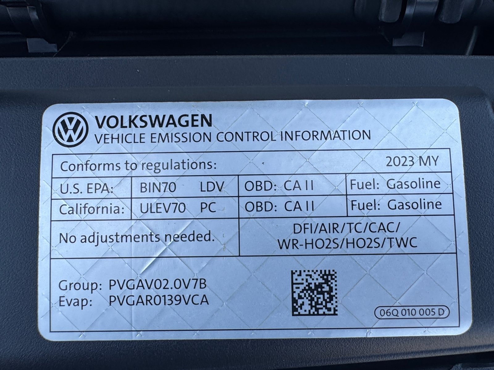 Used 2023 Volkswagen GTI SE FWD image 23