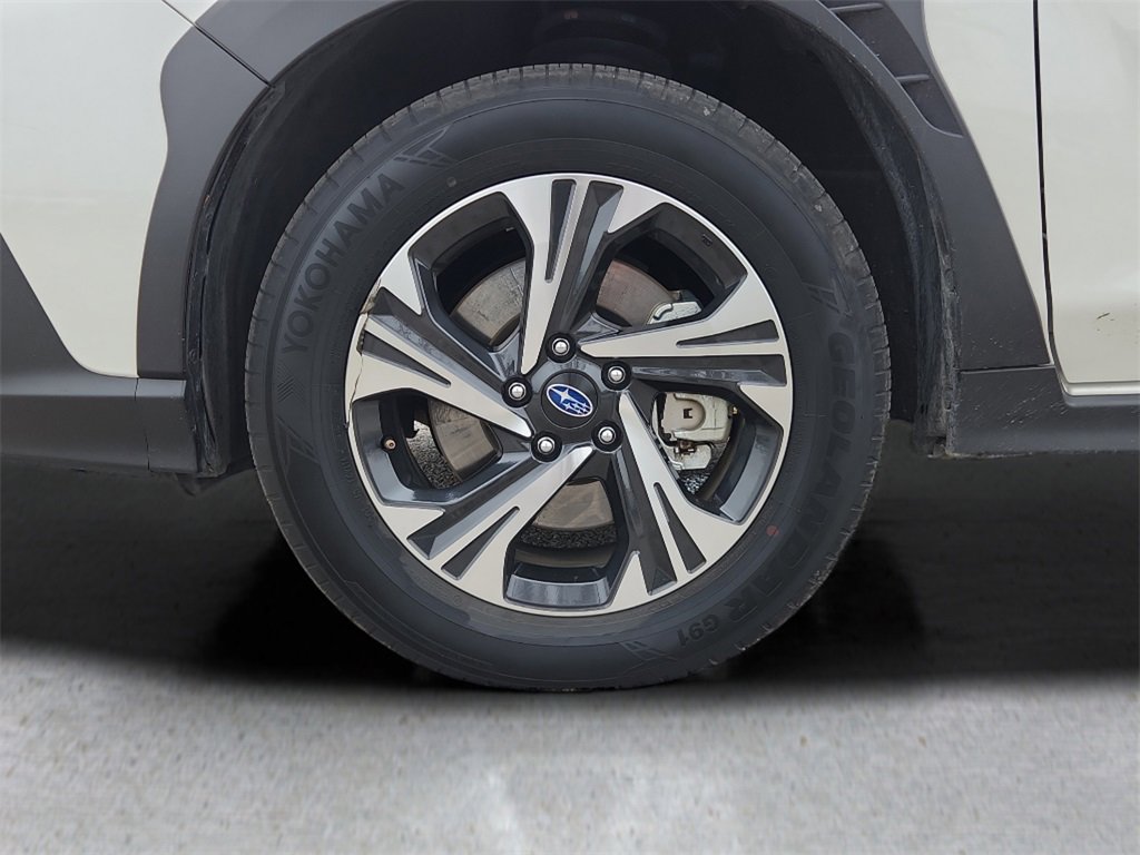 Used 2024 Subaru Crosstrek 2.0i Premium image 10