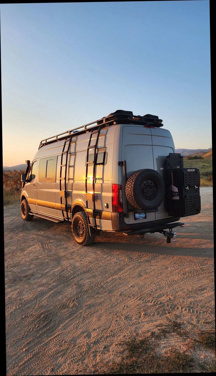 Used 2022 Mercedes-Benz Sprinter 2500 image 21