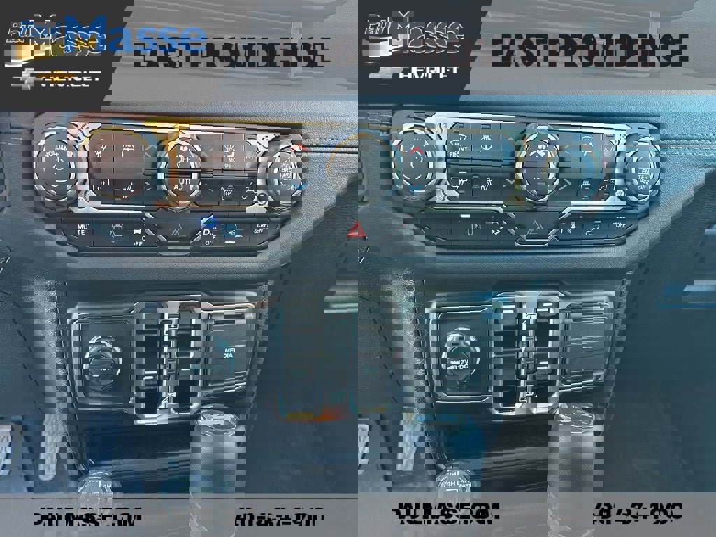 Used 2024 Jeep Wrangler High Altitude image 14