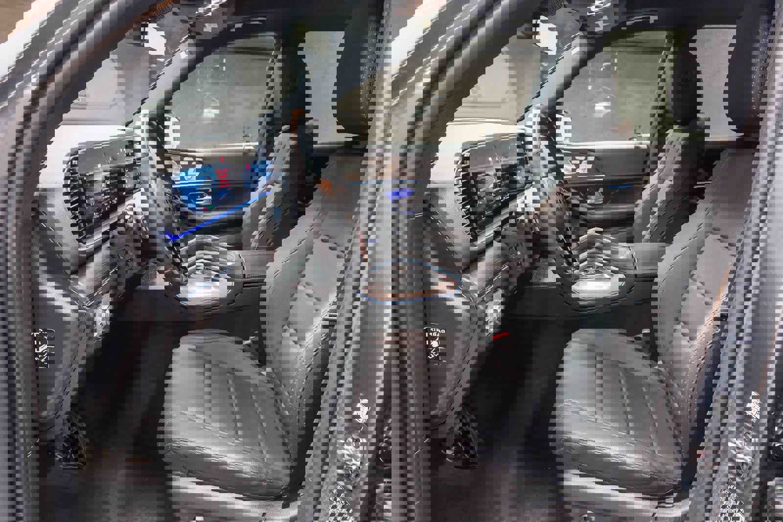 Used 2025 Mercedes-Benz GLE 450e 4MATIC image 19