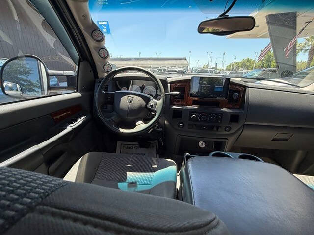 Used 2006 Dodge Ram 2500 Truck SLT w/ Quad Cab Big Horn Value Group AWD/4WD image 11