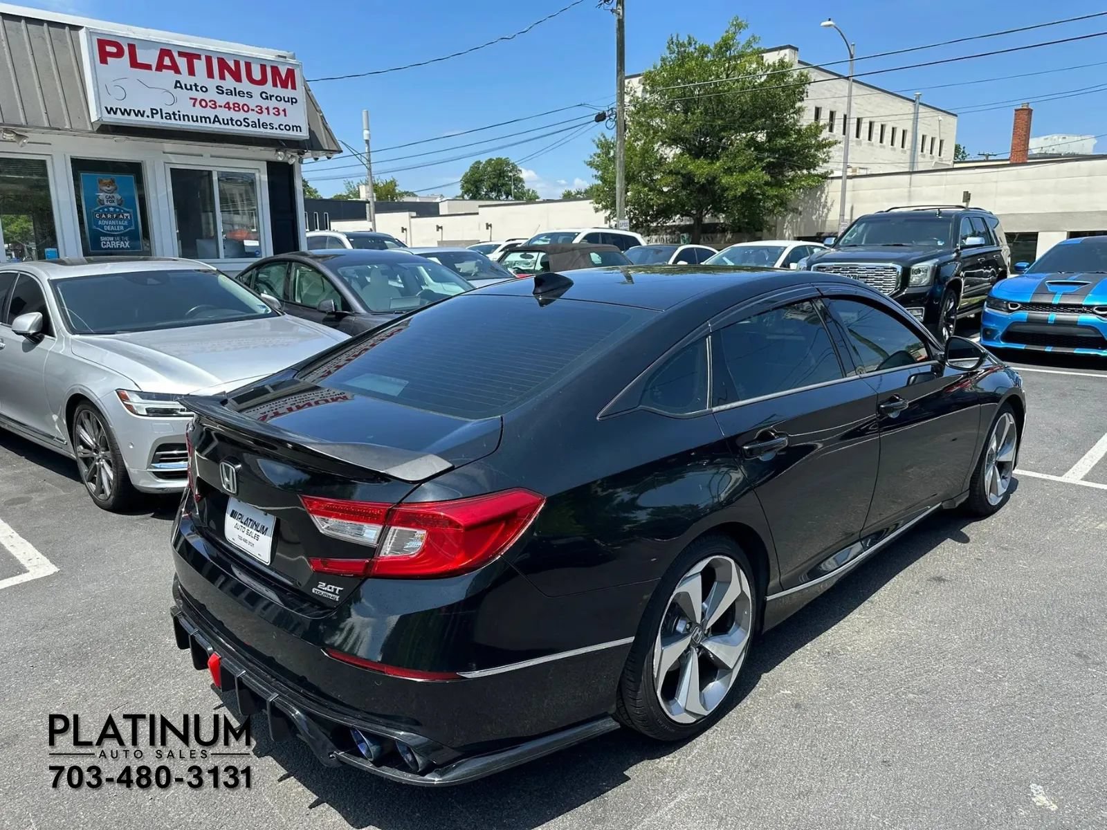 Used 2020 Honda Accord Touring image 4