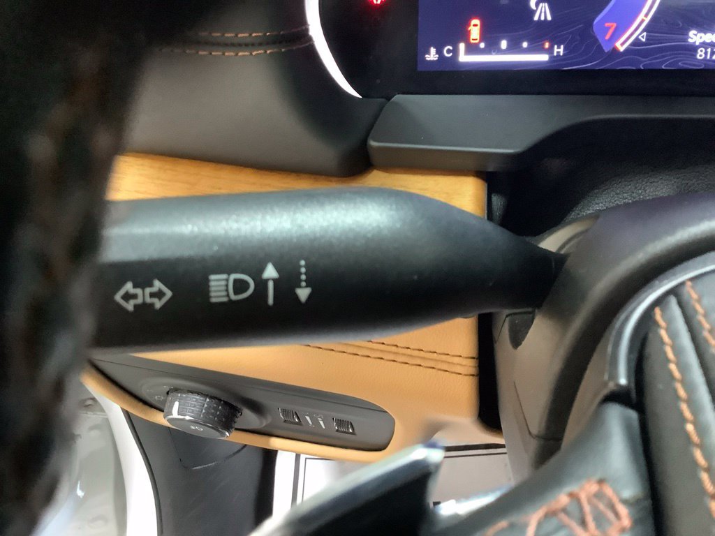 Used 2021 Jeep Grand Cherokee L Summit AWD/4WD image 32