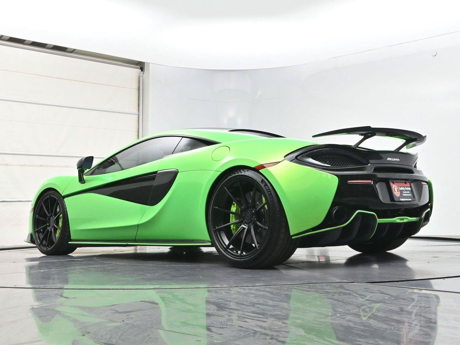 Used 2016 McLaren 570S Coupe RWD image 33