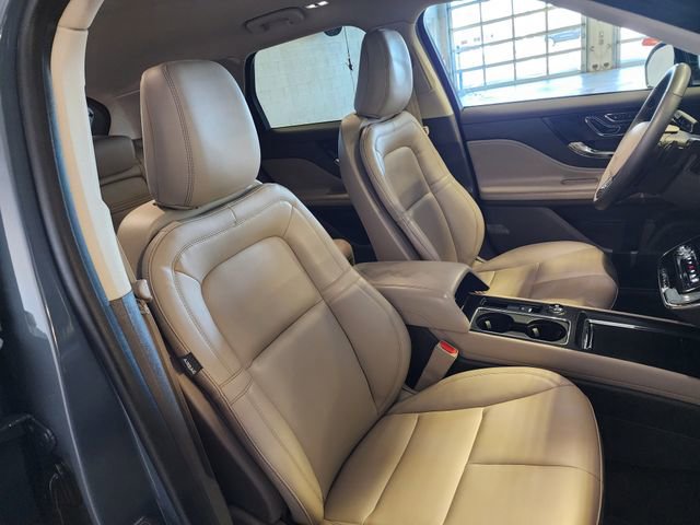 Used 2023 Lincoln Corsair FWD image 17