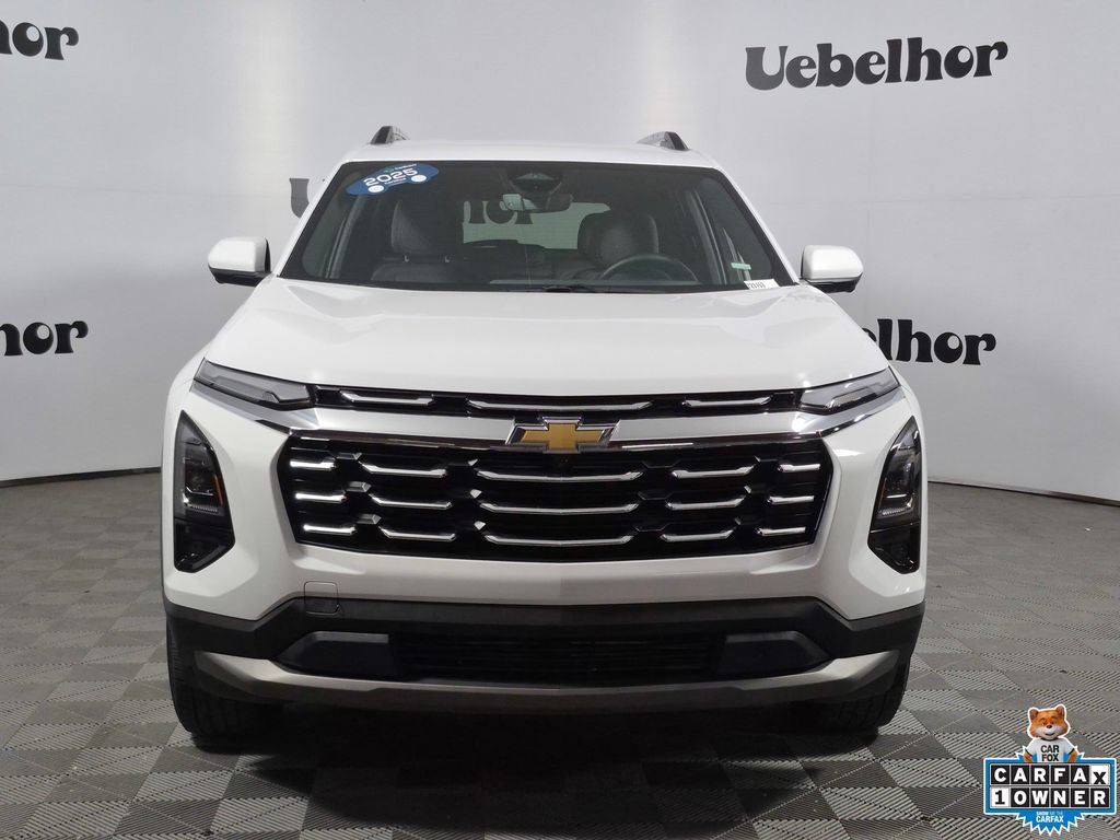 Used 2025 Chevrolet Equinox LT w/ Convenience Package II FWD image 3