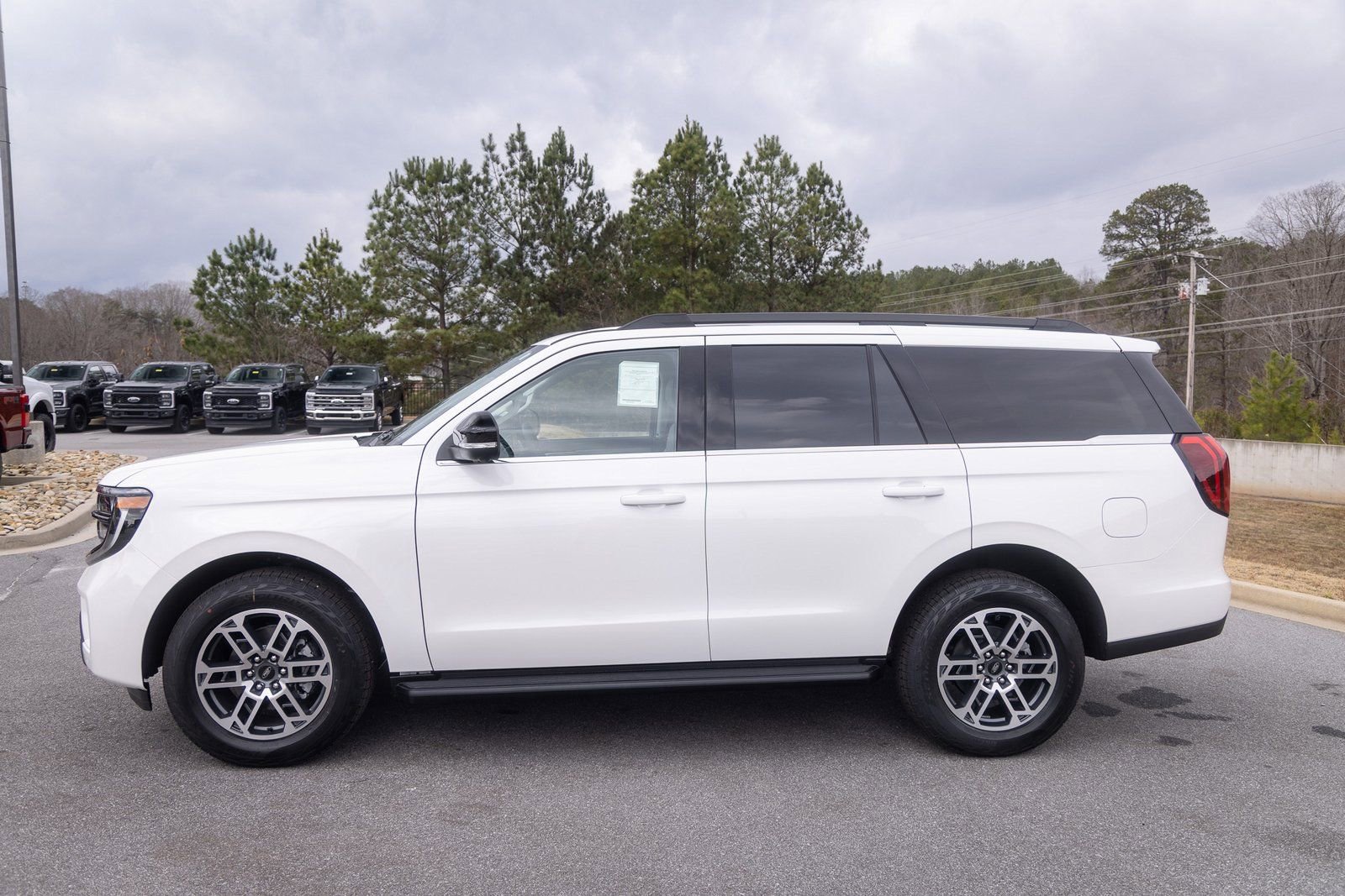 New 2026 Ford Expedition Active AWD/4WD image 5