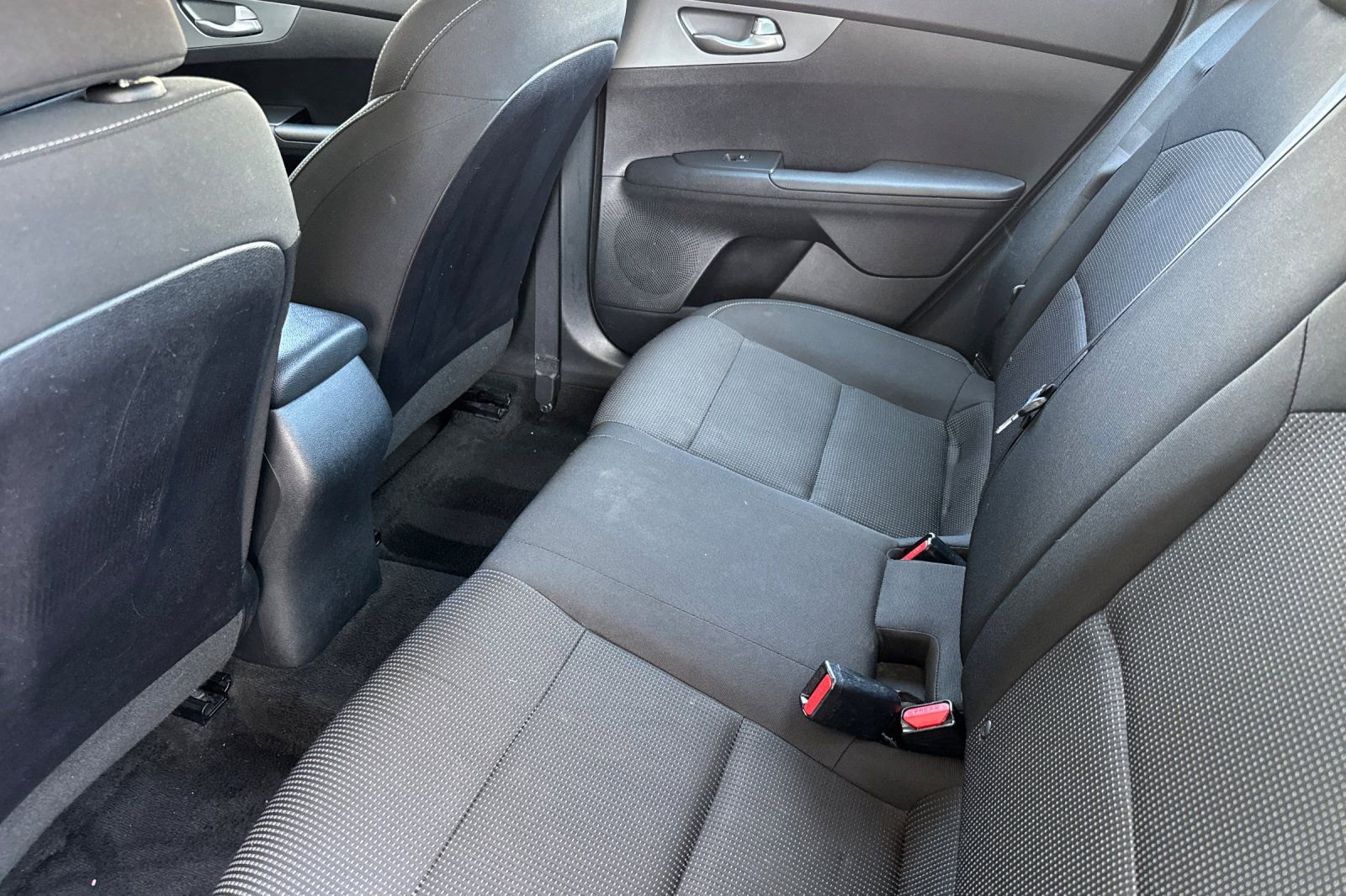 Used 2020 Kia Forte LXS image 12