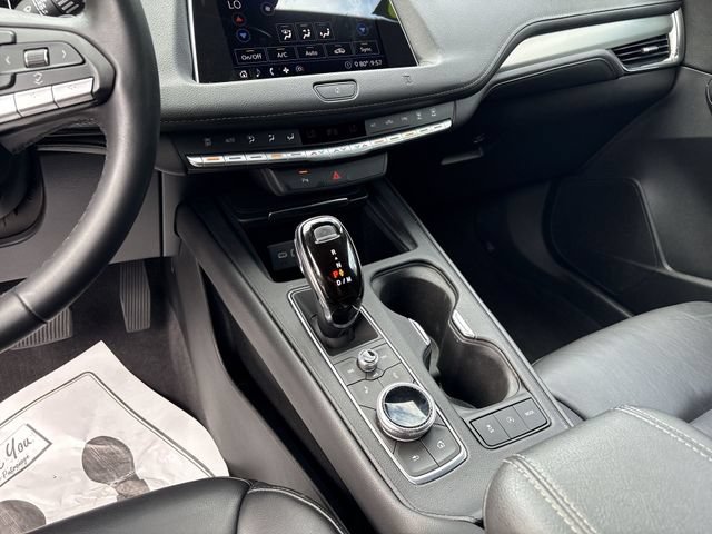 Used 2020 Cadillac XT4 Premium Luxury AWD/4WD image 20