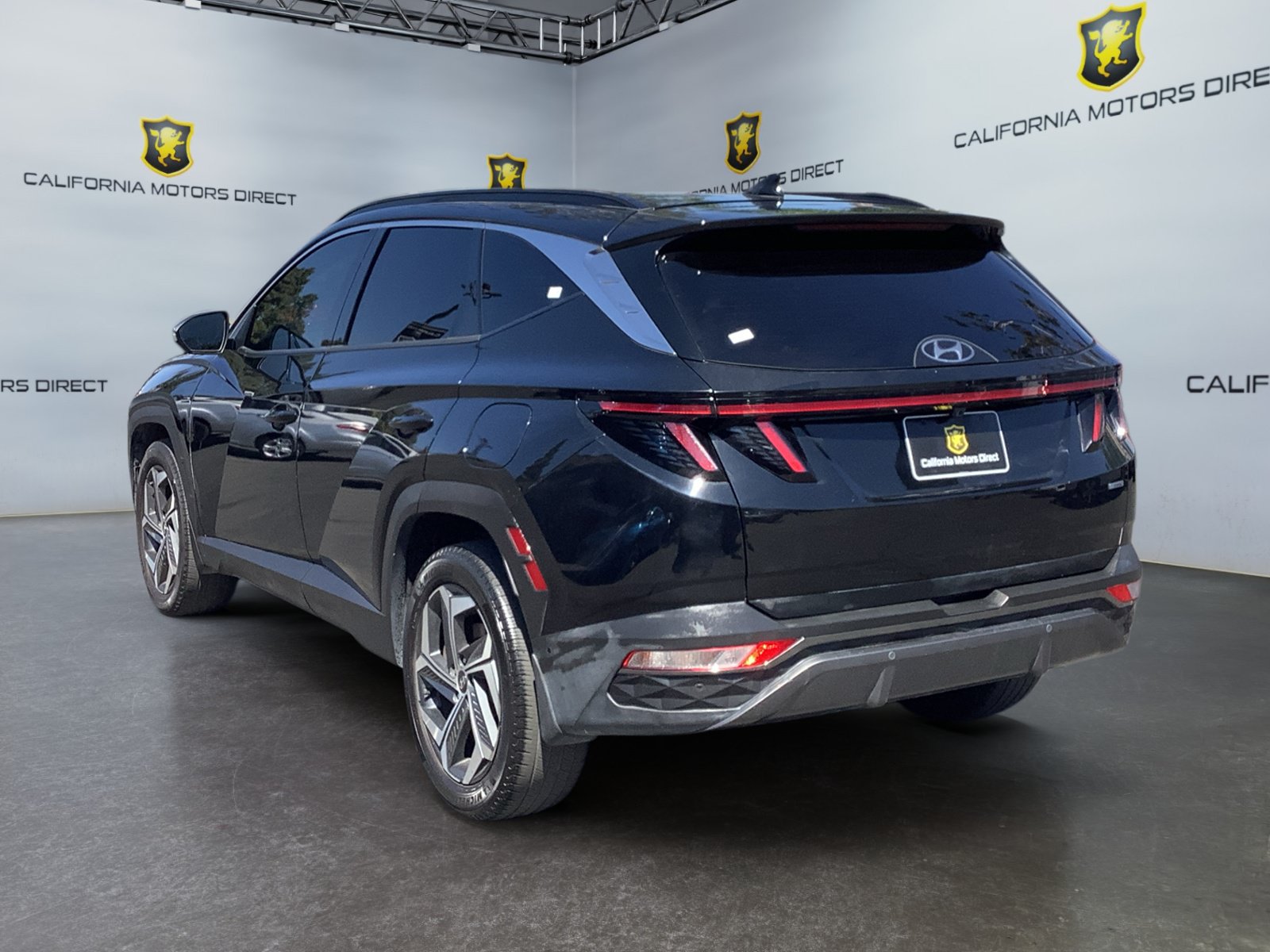 Used 2022 Hyundai Tucson Limited w/ Winter Package AWD/4WD image 3