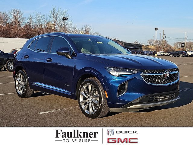 Used 2022 Buick Envision Avenir w/ Technology Package II image 1