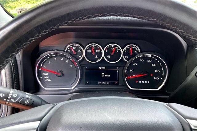 Used 2022 Chevrolet Silverado 1500 LT AWD/4WD image 22
