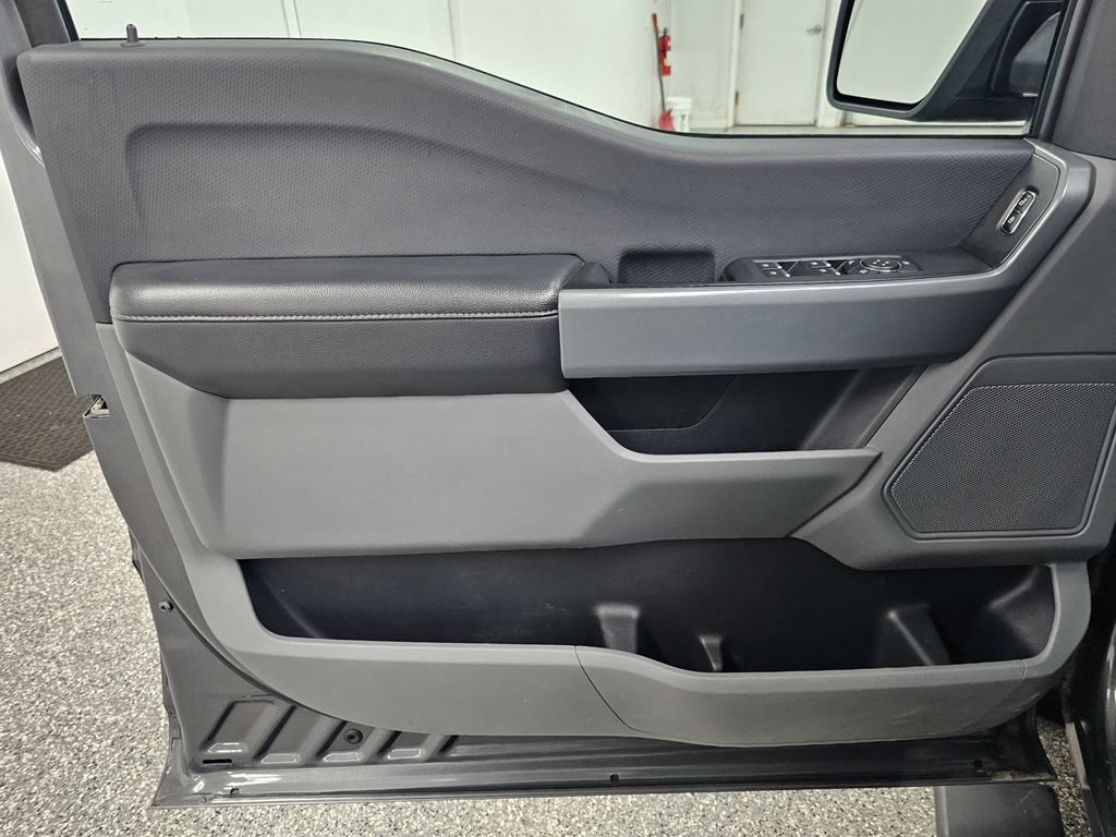 Used 2023 Ford F150 XLT AWD/4WD image 13